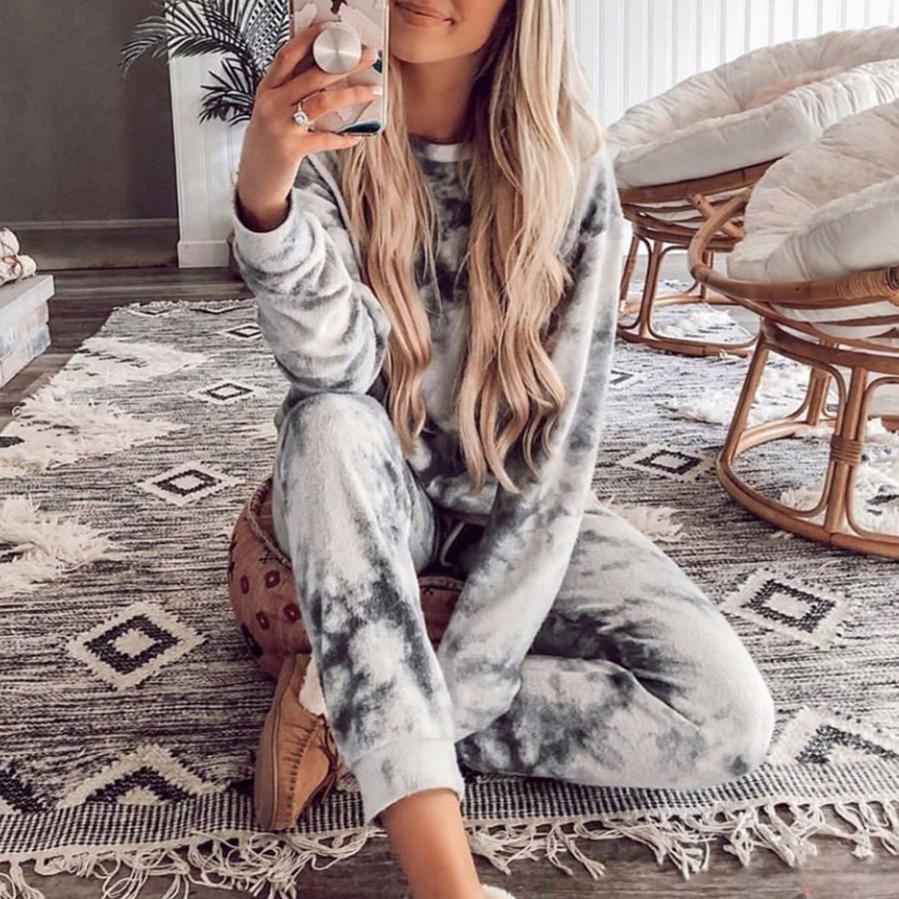 Women Comfortable Fleece Lounge Set with Elastic Waist Lune London