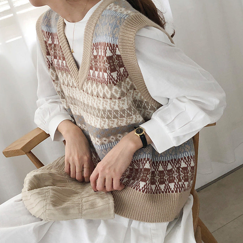 Women's knitted sweater with modern Fair Isle pattern Lune London
