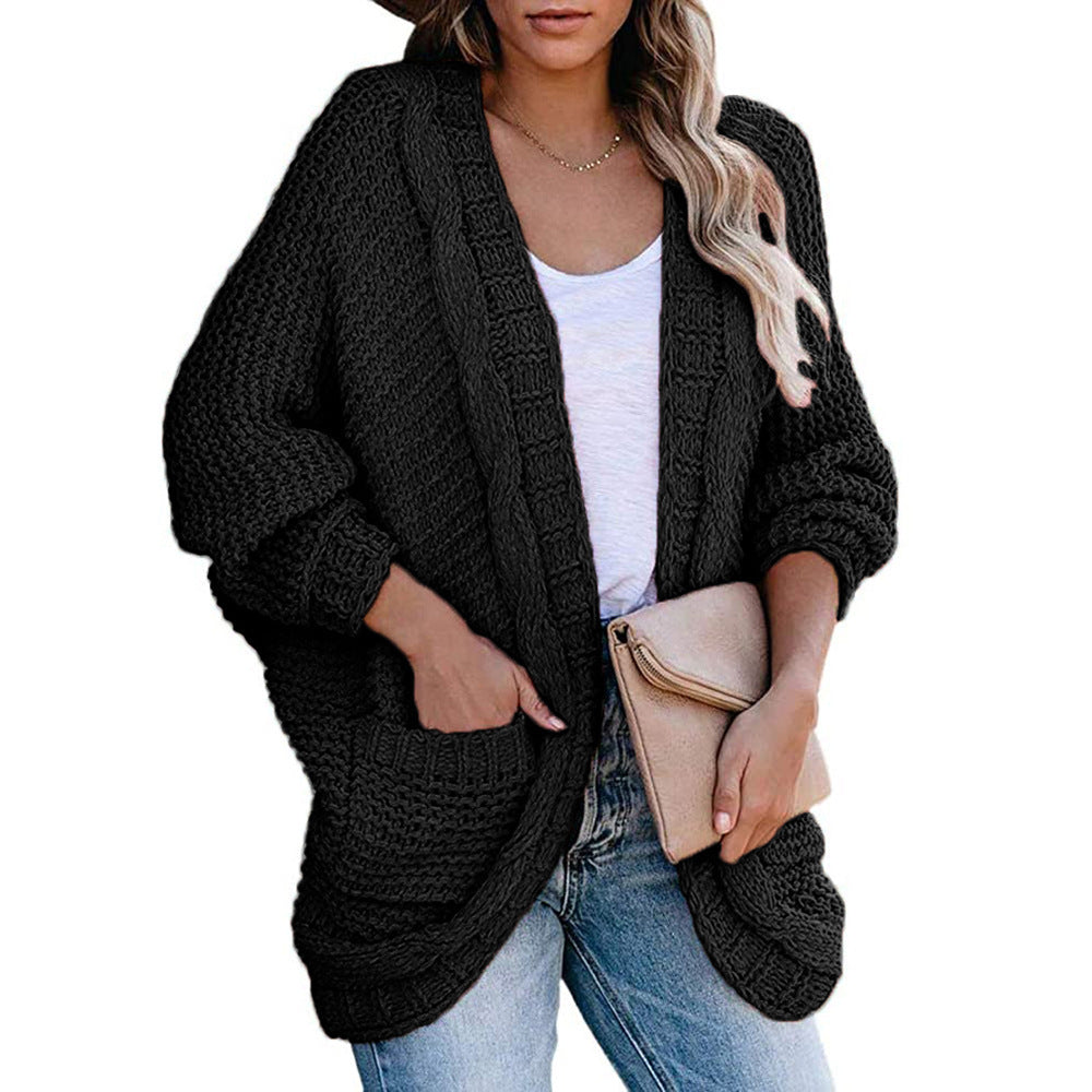 Chunky knit cardigan for women with a relaxed silhouette and large pockets Lune London