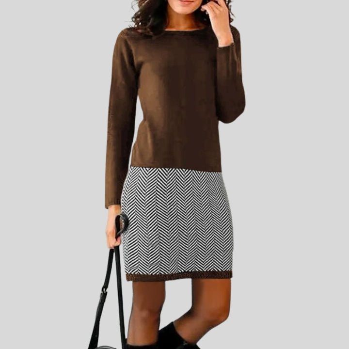Lune London | Chic dress with houndstooth hem