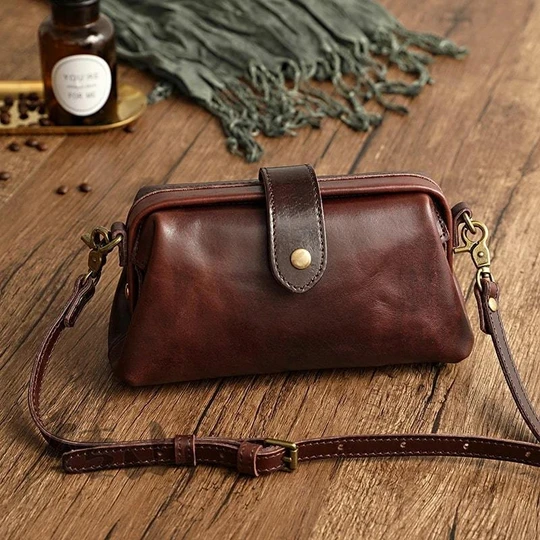 Lune London | Handmade retro bag in genuine leather