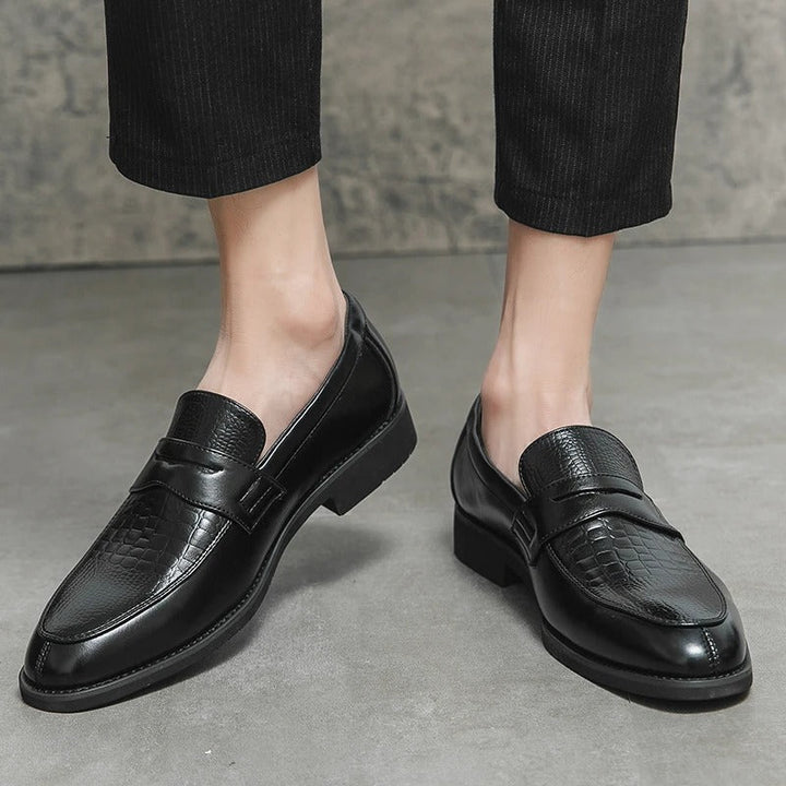 Lune London | Fashionable Shoes with Non-Slip Sole for More Comfort