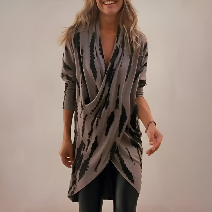 Lune London | Comfortable Tunic with V-Neck