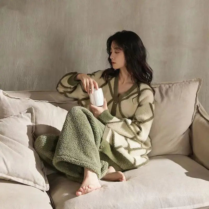Lune London | Comfort Pyjama - Soft coral fleece pyjama with checkered vest for women