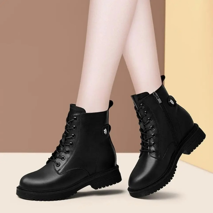 Lune London | Women's boots with lacing and side zipper Sustainable and Non-slip