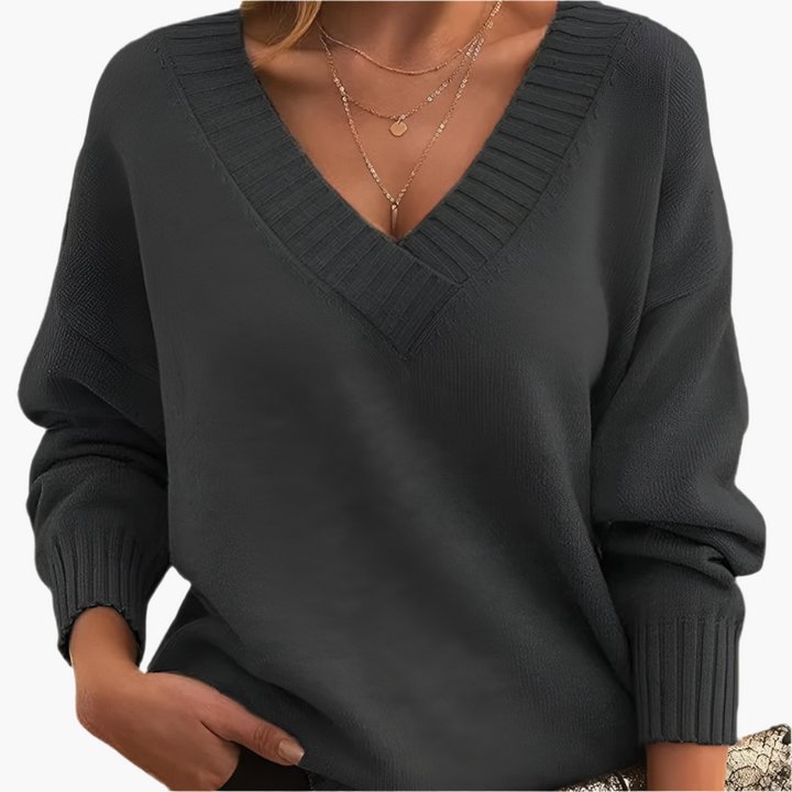 Lune London | V neck sweater - Elegant knit sweater in an oversized style for everyday and office use