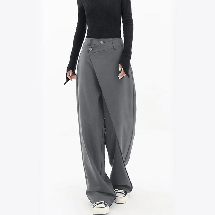 Lune London | Wide pants - Asymmetrical & luxurious wide pants by Isabella Vionnet