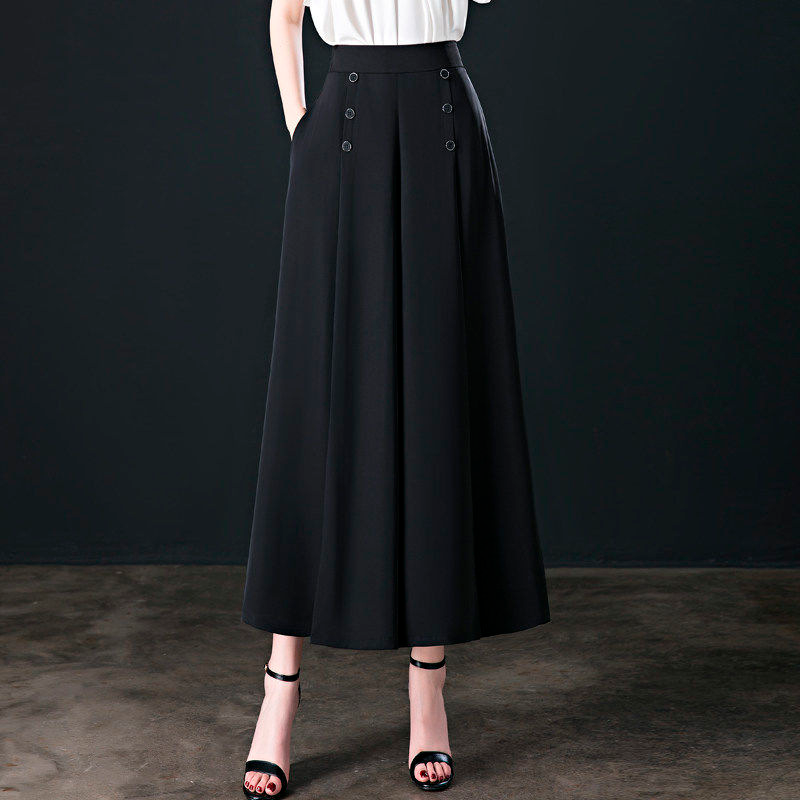 Lune London | Rock Pants Freshness and Beauty