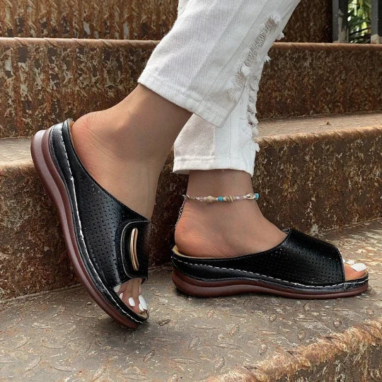 Lune London | Orthopedic Women's Slippers