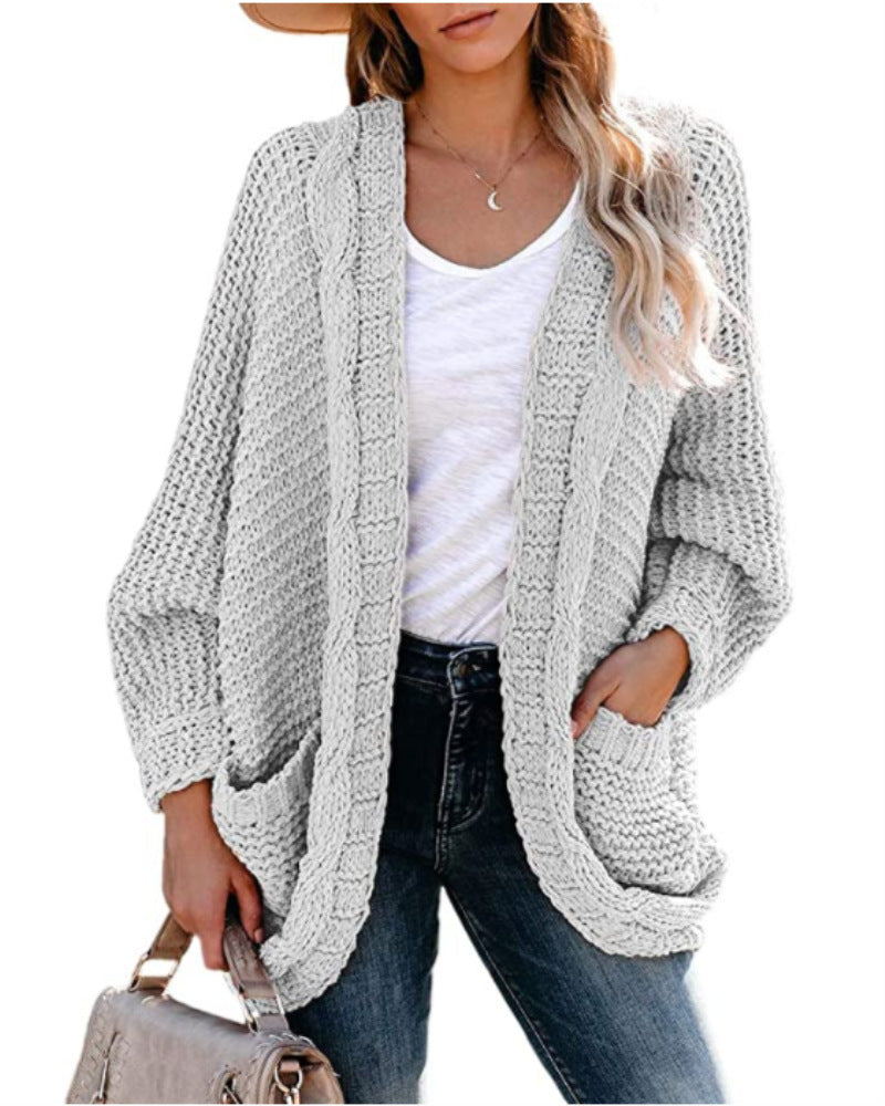 Chunky knit cardigan for women with a relaxed silhouette and large pockets Lune London