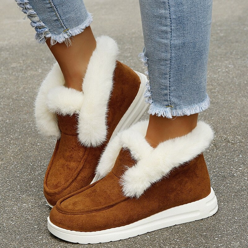 Lune London | Comfortable fluffy boots