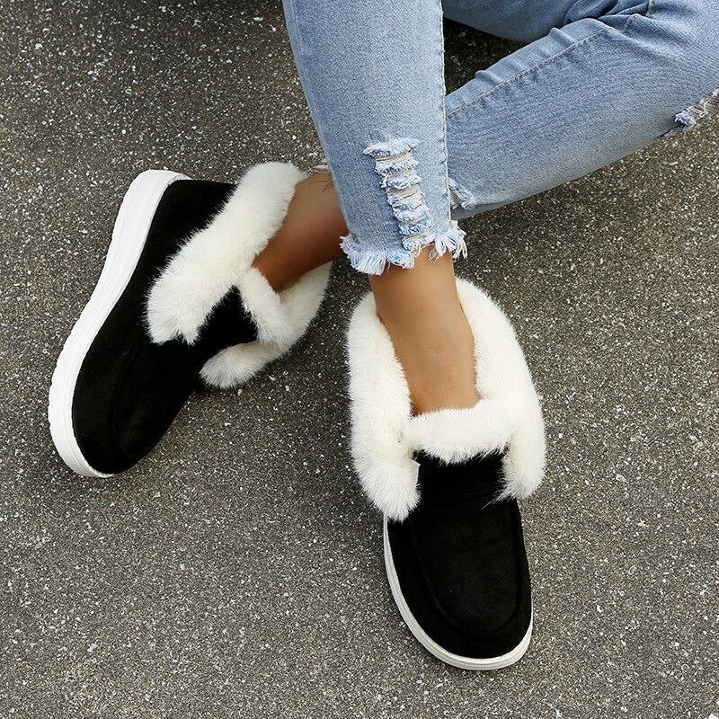 Lune London | Comfortable fluffy boots