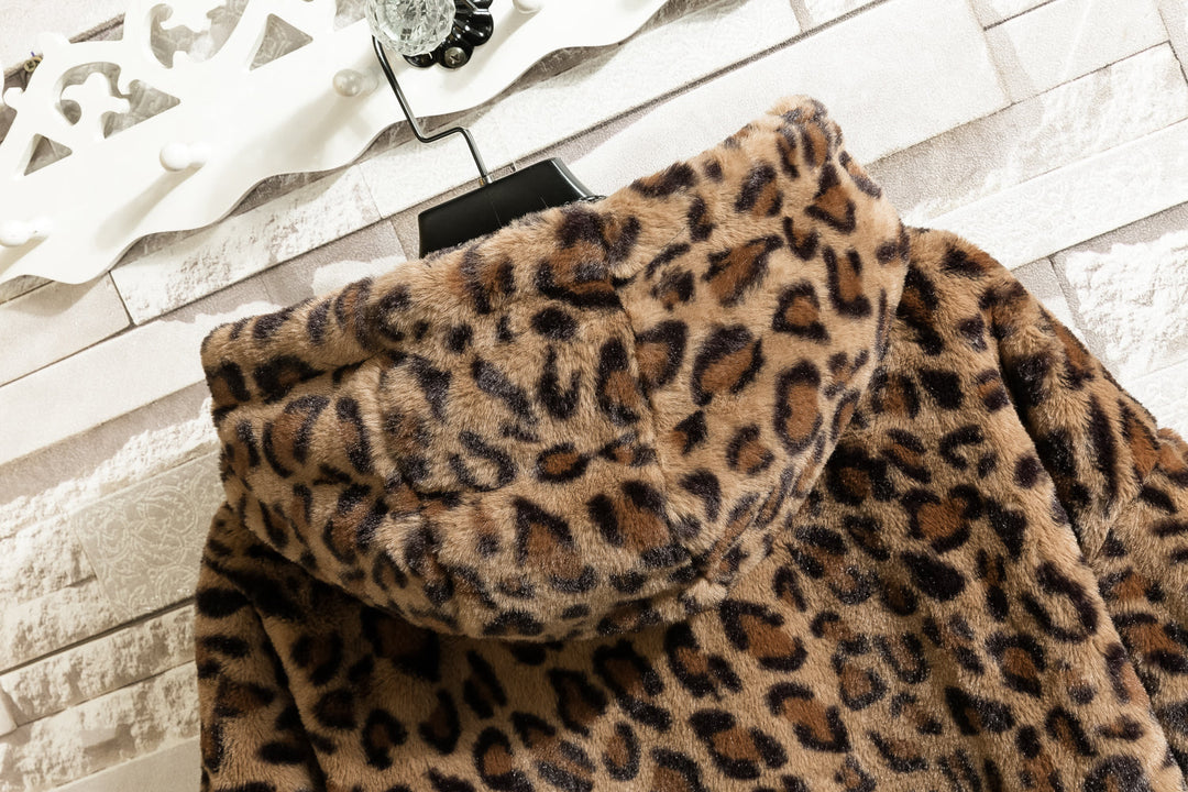 Lune London | Men's Fleece Jacket with Hood and Leopard Pattern