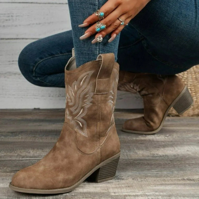 Lune London | Classic Western Deep V for Women