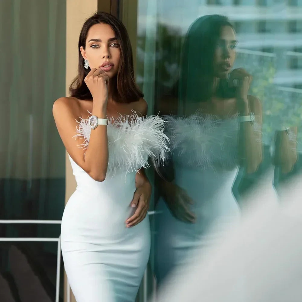 Lune London | Elegant Strapless Feather Dress