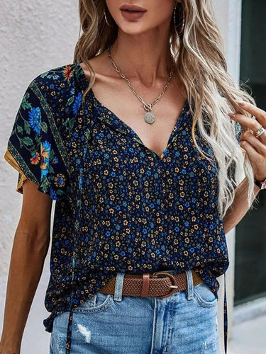 Lune London | V-neck Casual Top for Women