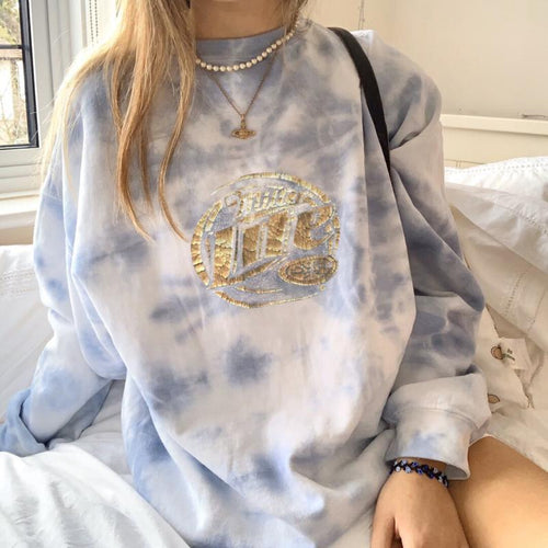 Oversized sweatshirt for women with a timeless tie-dye pattern and a glamorous logo Lune London