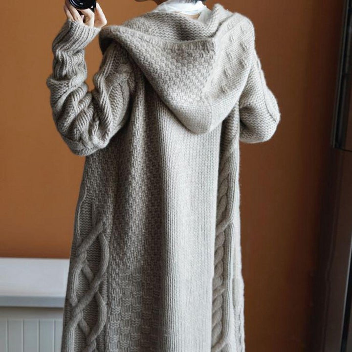 Ladies Thick knit cardigan with hood and great comfort Lune London