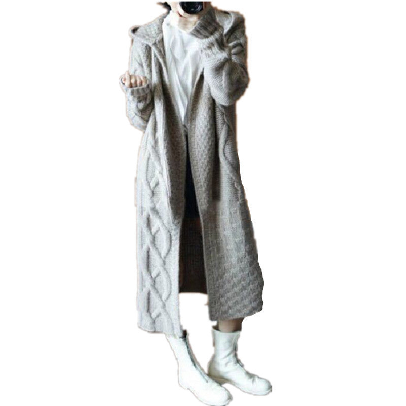 Ladies Thick knit cardigan with hood and great comfort Lune London