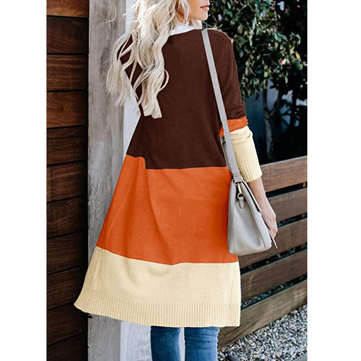 Women long knitted cardigan with a modern color and a comfortable cut Lune London