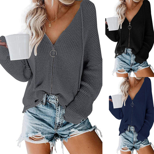 Knit V-neck sweater for women with full zip and relaxed fit Lune London
