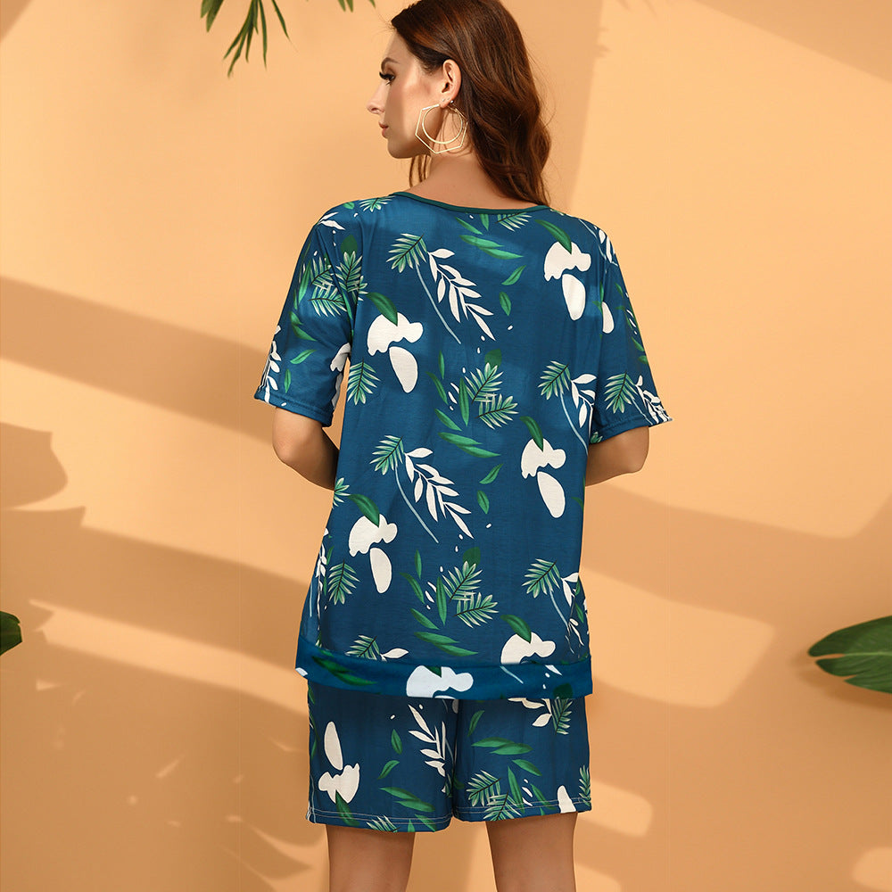 Ladies casual summer outfit with floral print Lune London