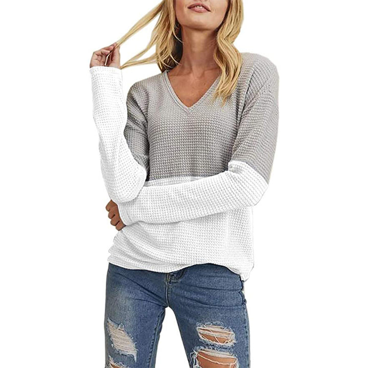 Casual knitted women's sweater with modern color gradient and chic V-neck style