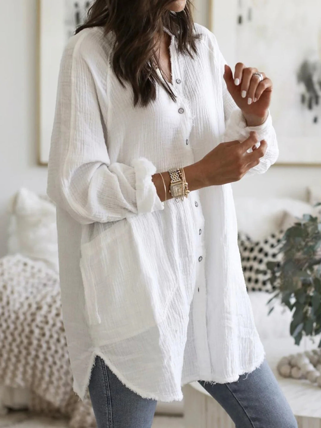 Blouse à manches longues décontractée pour femmes avec patte de boutonnage et poches poitrine Chic & Stil