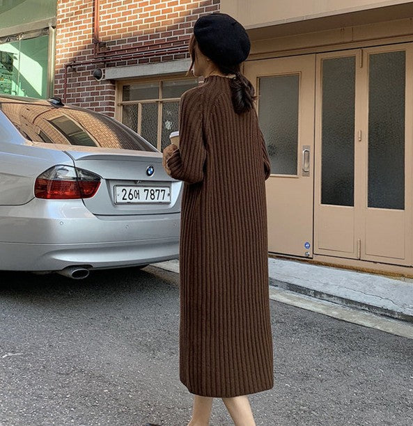 Knit dress for women with an attractive ribbed design and elegant cut details Lune London
