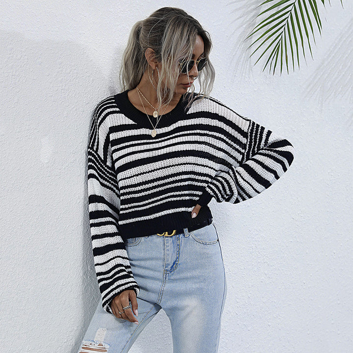Casual loose fit sweater for women with striped pattern Lune London