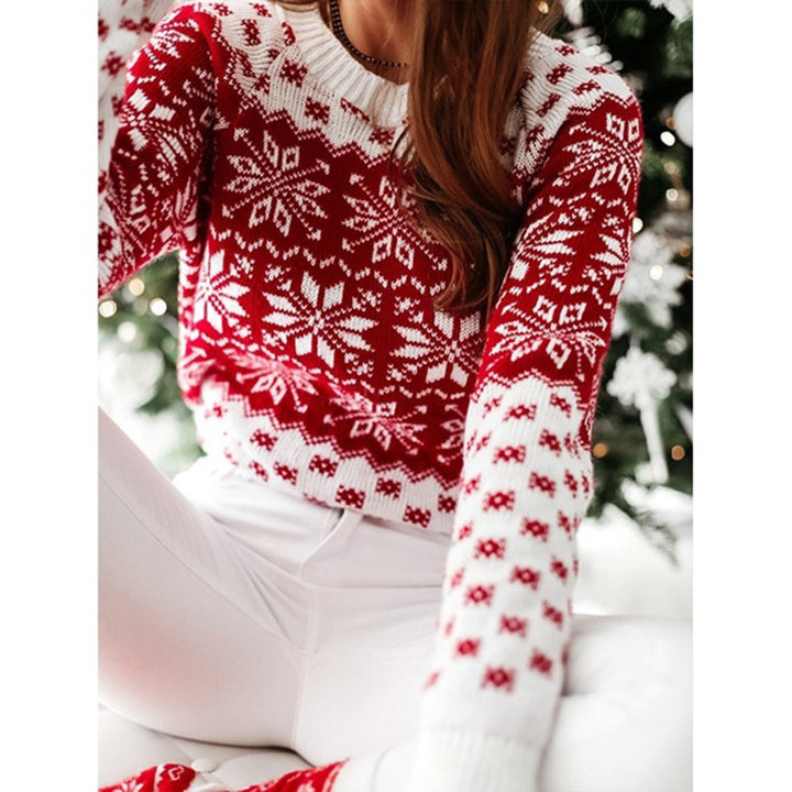 Christmas sweater for women with festive snowflake pattern Lune London