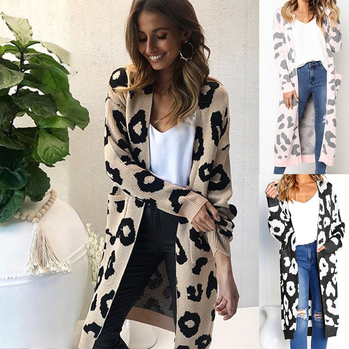 Ladies Grobtricot Cardigan with leopard pattern and big pockets Lune London