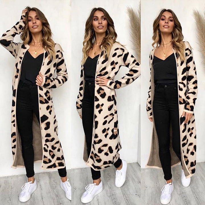 Ladies Grobtricot Cardigan with leopard pattern and big pockets Lune London