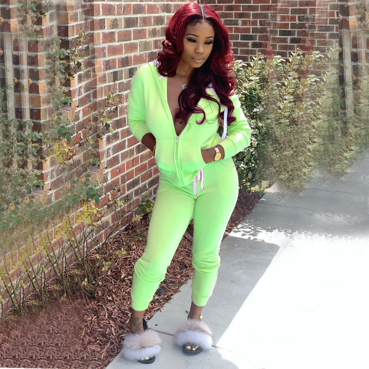 Women Sporty Jumpsuit with Hood and Side Pockets Lune London