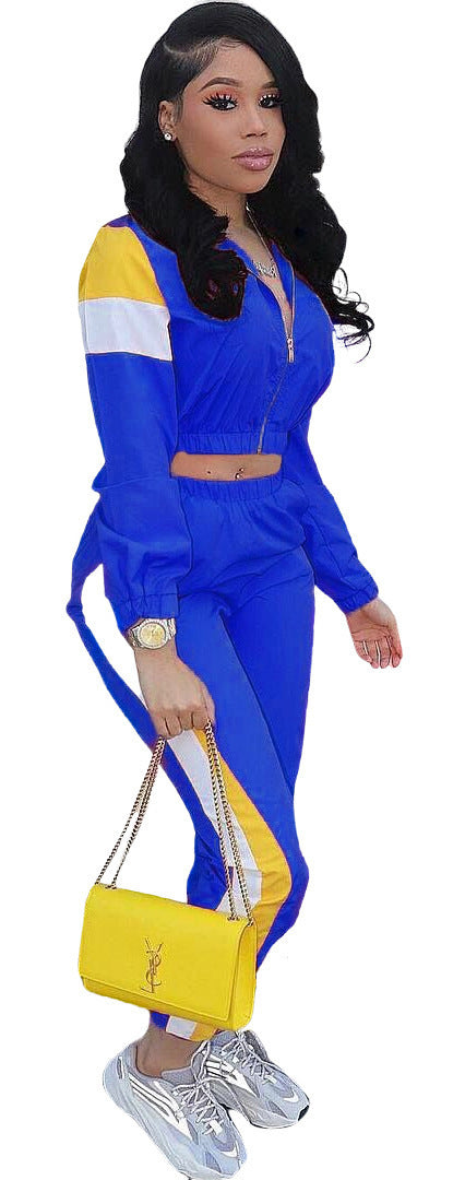 Women Elegant sports set with a trendy crop-top and slim joggers Lune London