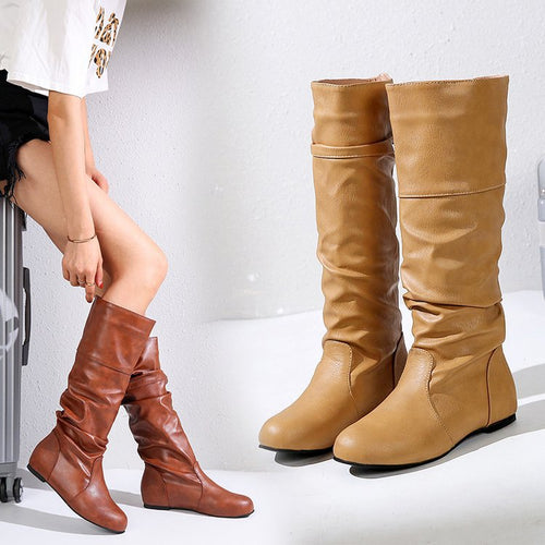 Women's Elegant Boots with Modern Pleat Design and Comfortable Block Heel Chic Und Stil