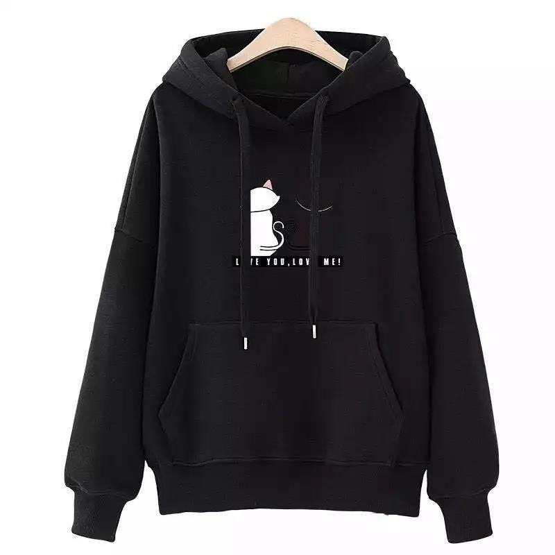 Women's hoodie with cute cat design and casual fit Chic & Stil
