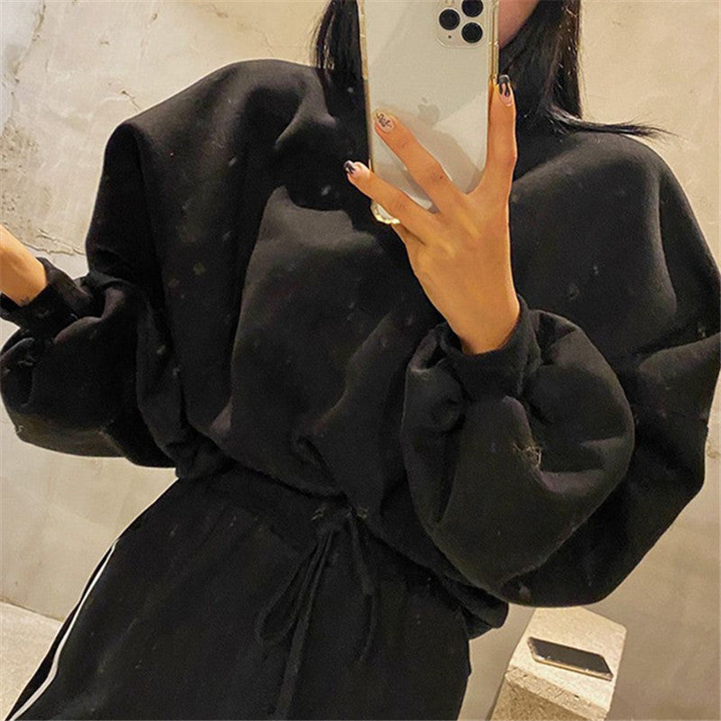 Ensemble de loisirs confortable pour femmes avec un pull surdimensionné et un pantalon de jogging Chic & Stil