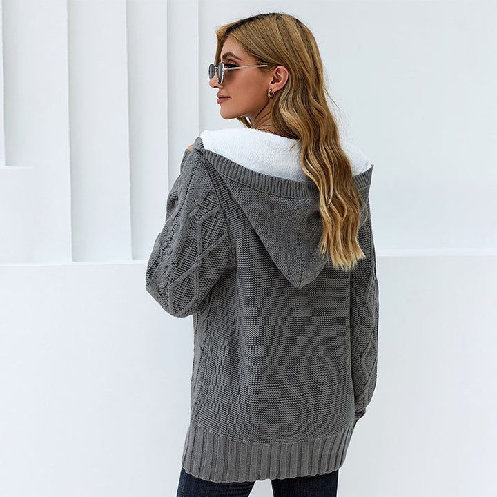 Cardigan pour femmes avec col haut et détails confortables de boutons Chic & Stil