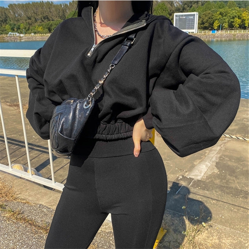 Sweat-shirt court pour femmes avec fermeture éclair Chic & Stil