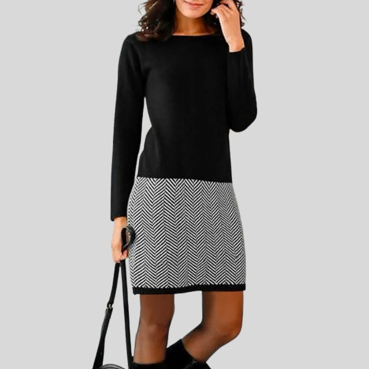 Lune London | Chic dress with houndstooth hem