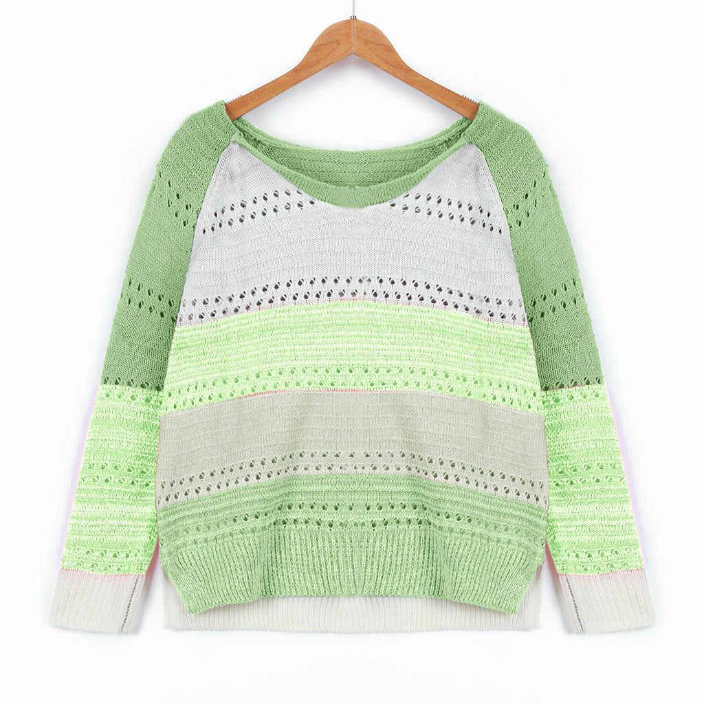 Sweater en tricot pour femmes avec des rayures modernes et de jolis motifs en dentelle Chic & Stil