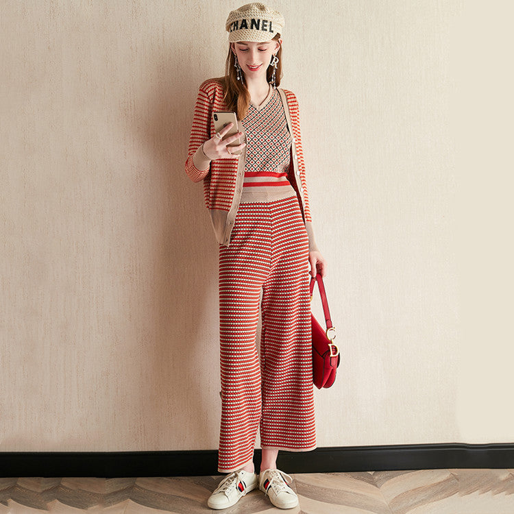 Modern knit set for women with deep V-neck and decorative buttons Lune London