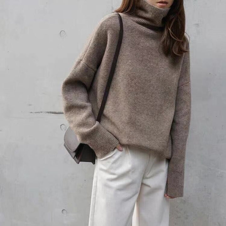 Oversized turtleneck sweater for women in soft material Lune London