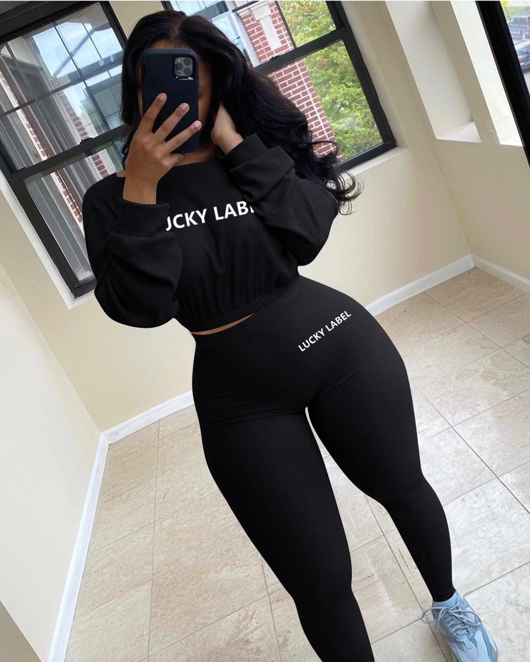 Ladies Sporty, fitted set with casual sweatshirt and Lune London leggings