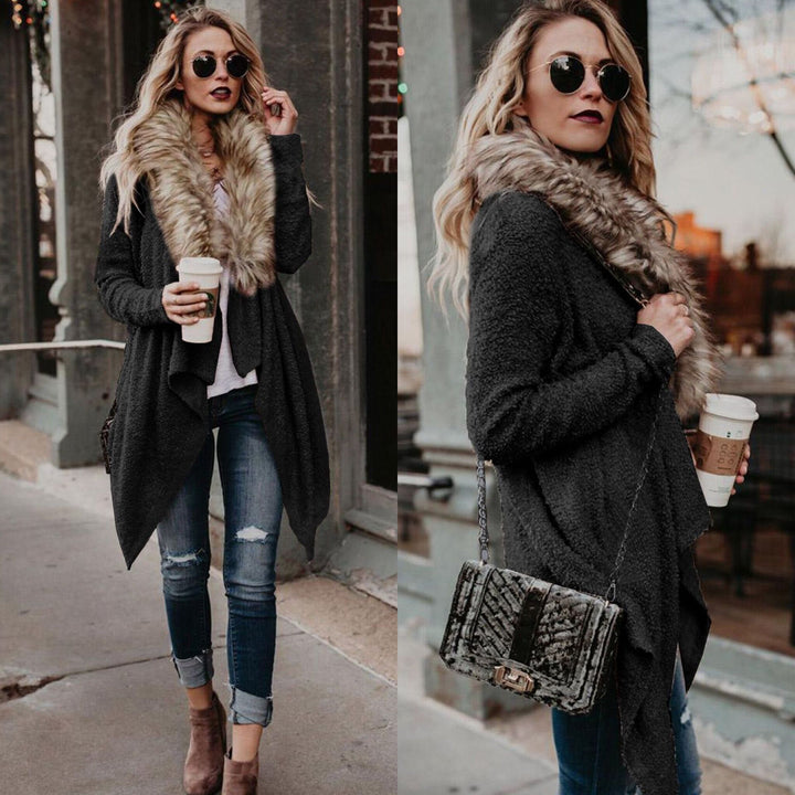 Ladies elegant winter coat with faux fur collar Lune London