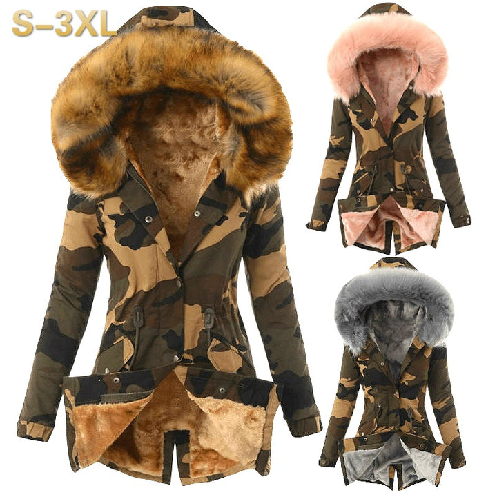Lune London fashionable women's transitional coat with removable faux fur collar