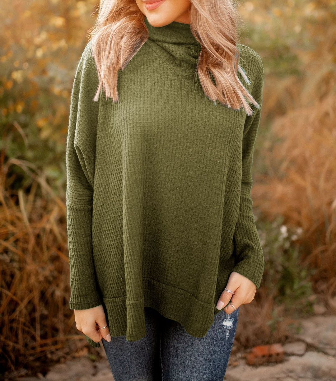 Pull décontracté pour femmes avec col montant et tissu texturé Chic & Stil