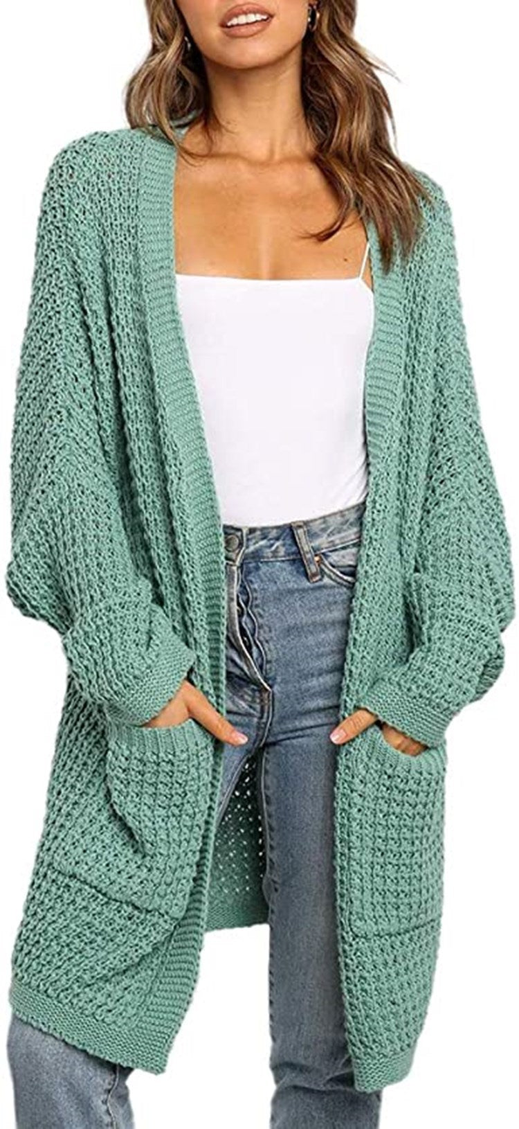 Knitted cardigan for women with a relaxed fit and pockets Lune London