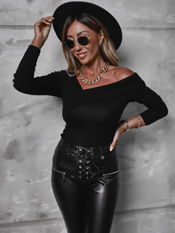 Pull off-shoulder pour femmes à la coupe tendance Chic & Stil